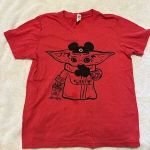Boys Star Wars / Baby Yoda Disney World Shirt Sz L(14-16)